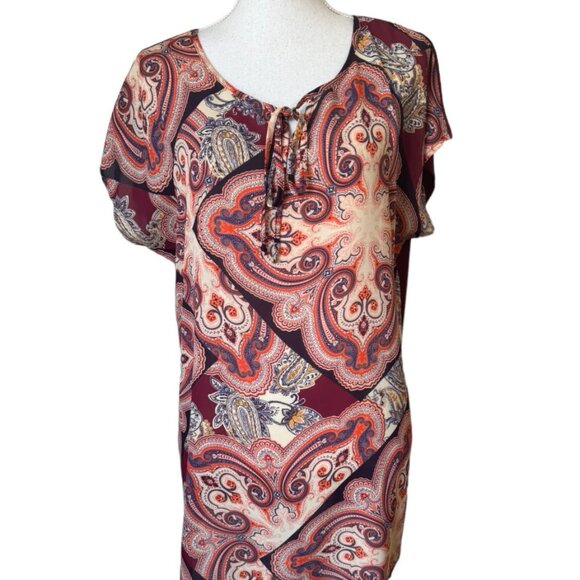 ❤️* PULL ON STYLE TOP w/ TIE NECKLINE DETAIL - Picture 1 of 10